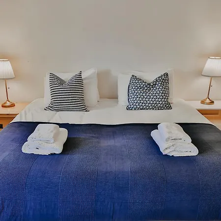 Rock Farm - Limehouse سلان