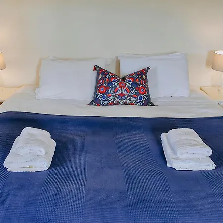 בית הארחה Rock Farm - Limehouse