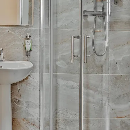 بيت ضيافة Rock Farm - Limehouse سلان