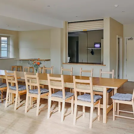 Rock Farm - Limehouse بيت ضيافة *