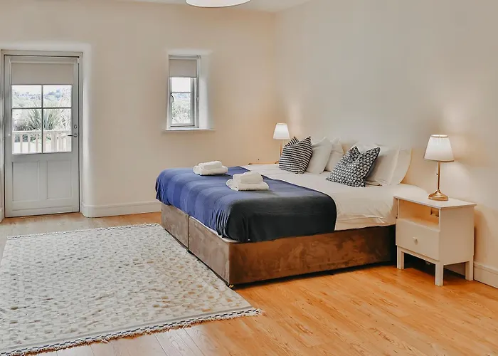 Гостевой дом Rock Farm - Limehouse