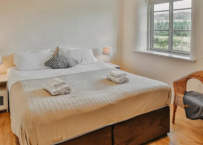 Rock Farm - Limehouse *