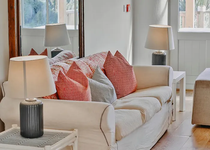 Rock Farm - Limehouse Гостевой дом Слейн