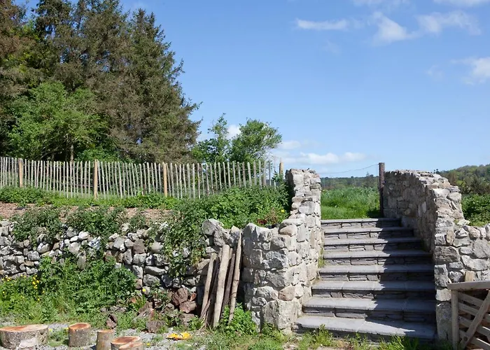 Rock Farm - Limehouse *